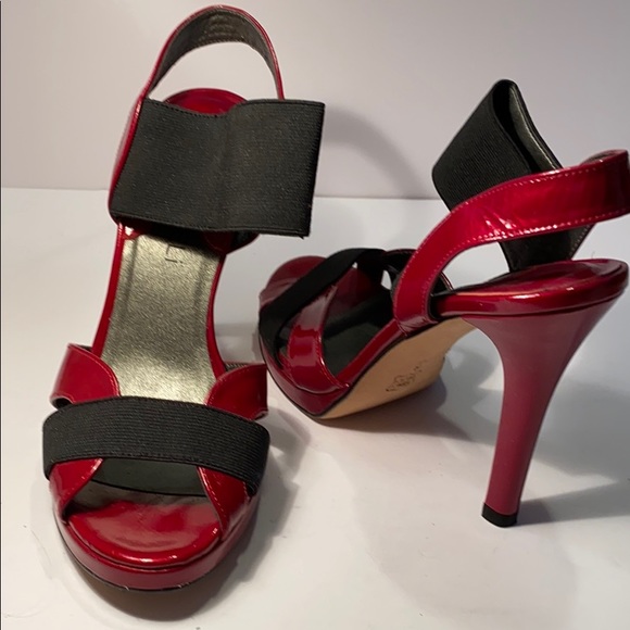 Vaneli - Picture 6 of 8